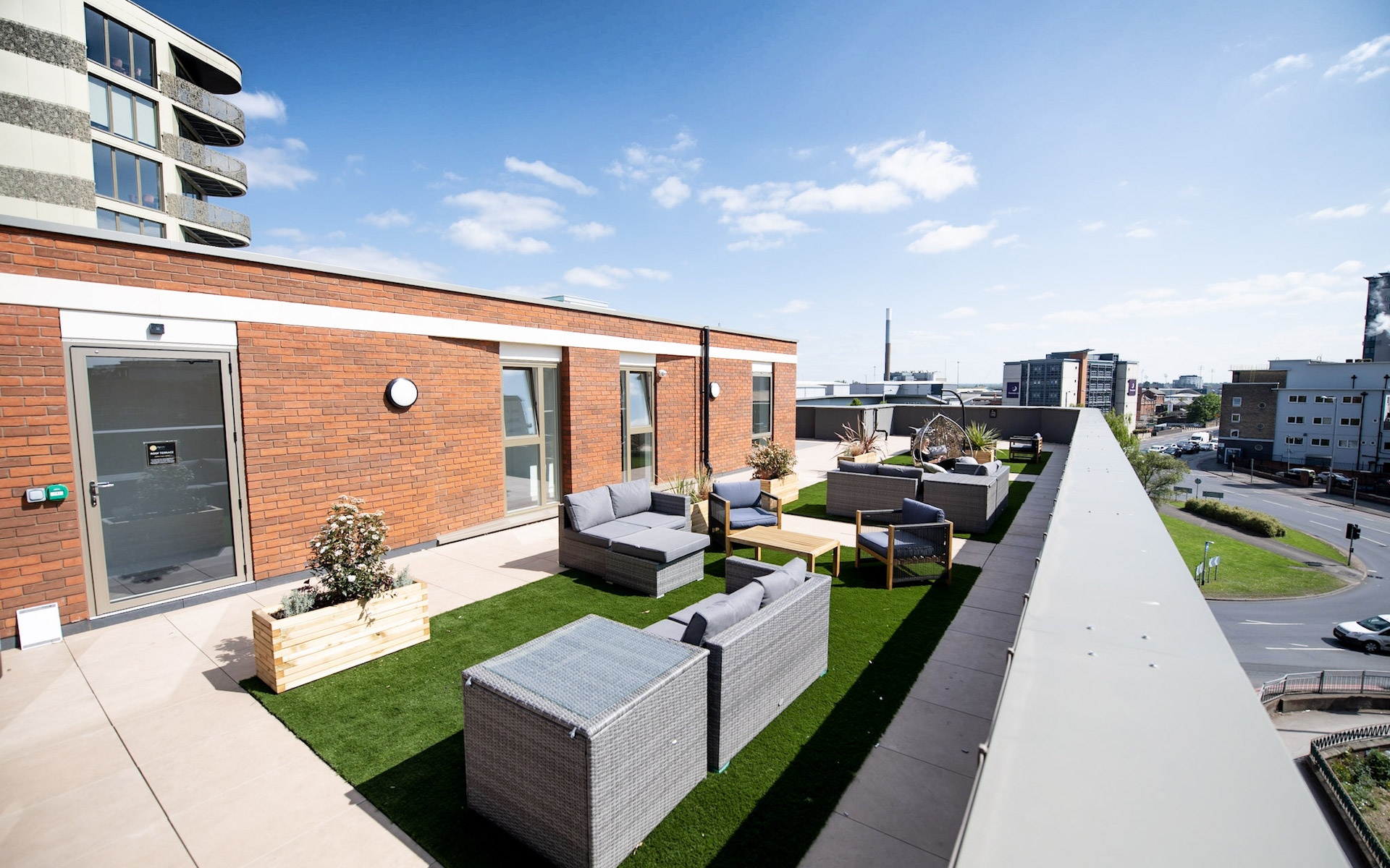 ROOF TERRACE